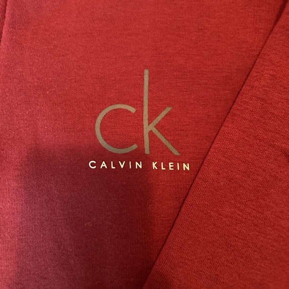NWOT Calvin Klein 1/4 Zip Up Burgundy  Men's L Sweater - Picture 3 of 8